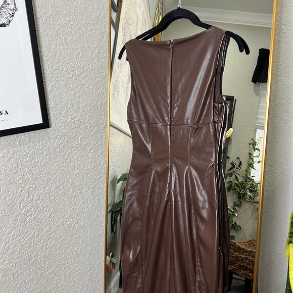 HOUSE OF CB 'Sahara' Cocoa Vegan Leather Maxi Dress NWOT - Picture 8 of 8